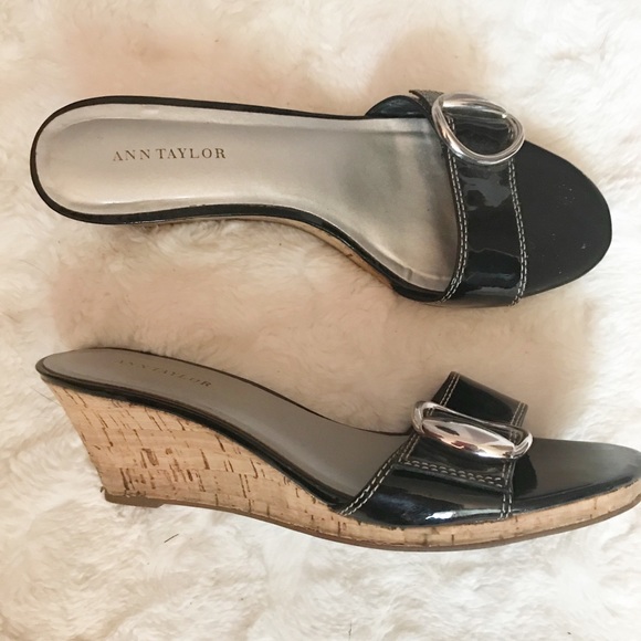 Ann Taylor Wedge Sandals - Picture 1 of 4